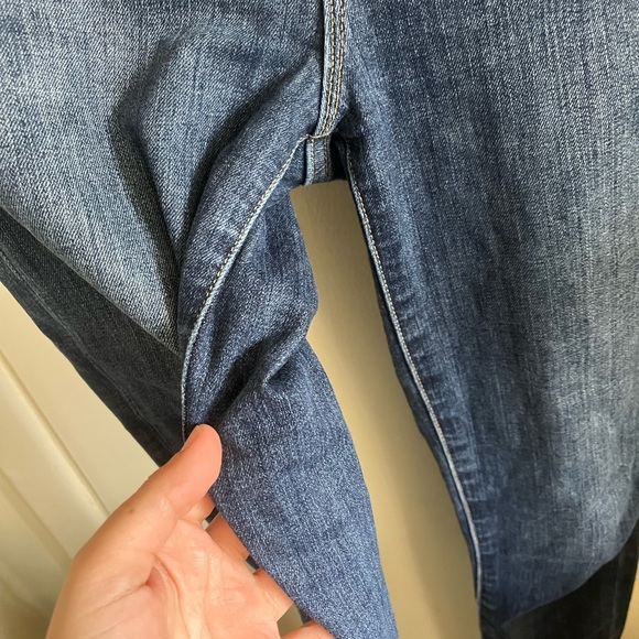 GOOD AMERICAN Good Waist high rise chewed hems Skinny Jean size 26 - Picture 6 of 9